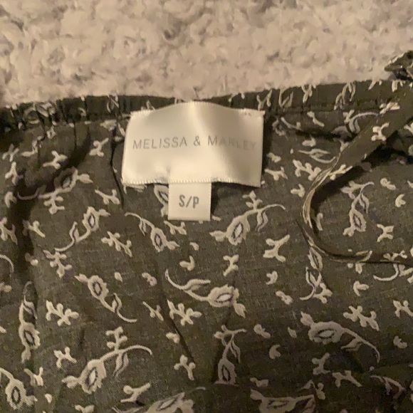 🌟 3/$20🌟 Melissa & Marley cami tank top, Small - Picture 3 of 3